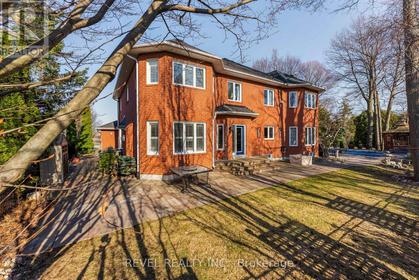 1486 Ashwood Gate, Pickering, Ontario  L1V 6L1 - Photo 40 - E13807930