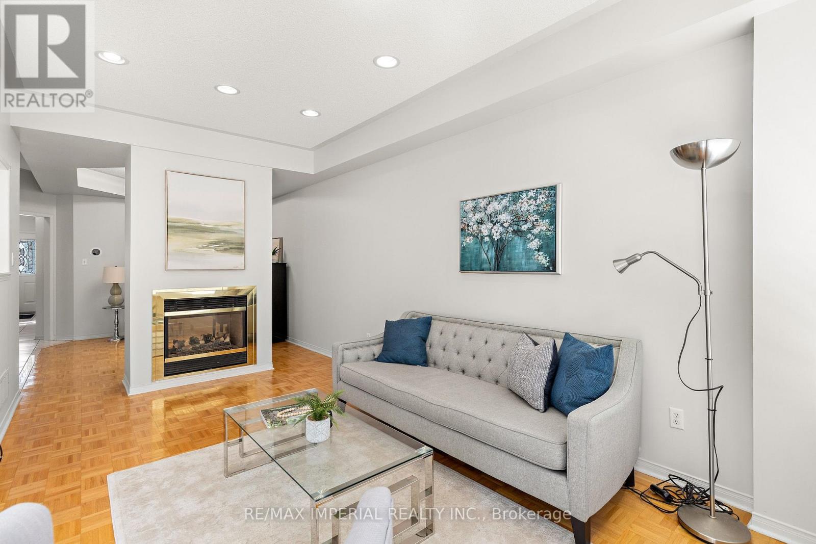 145 Blue Willow Drive, Vaughan, Ontario  L4L 9E9 - Photo 7 - N13807928