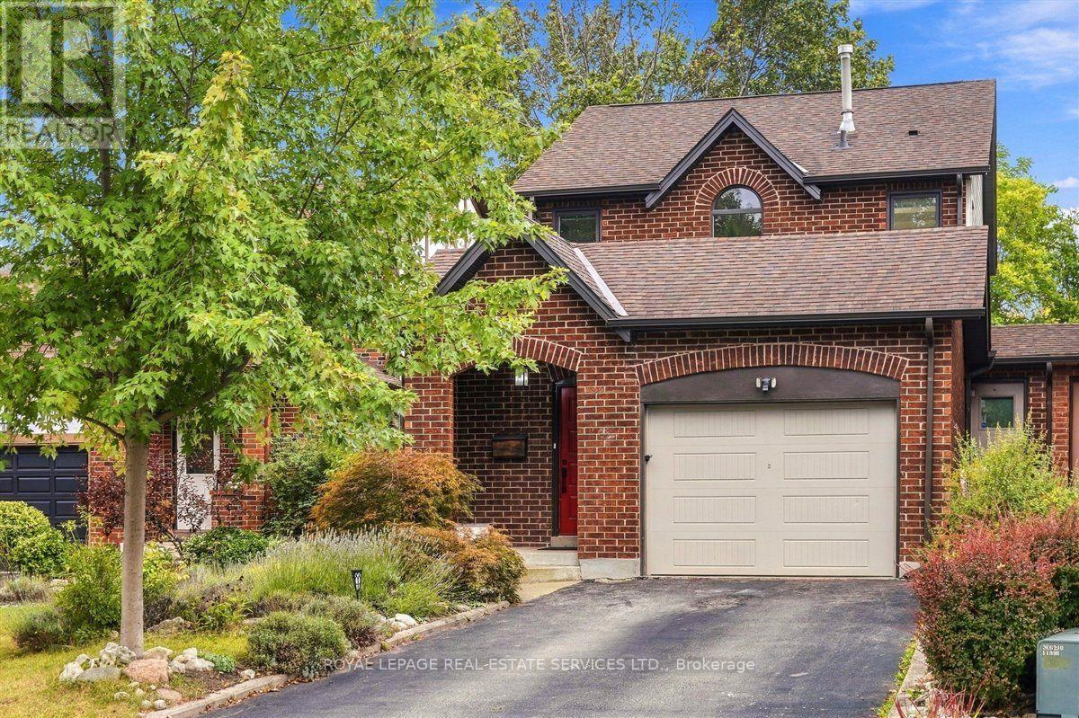 2182 MARGOT STREET, Oakville, Ontario
