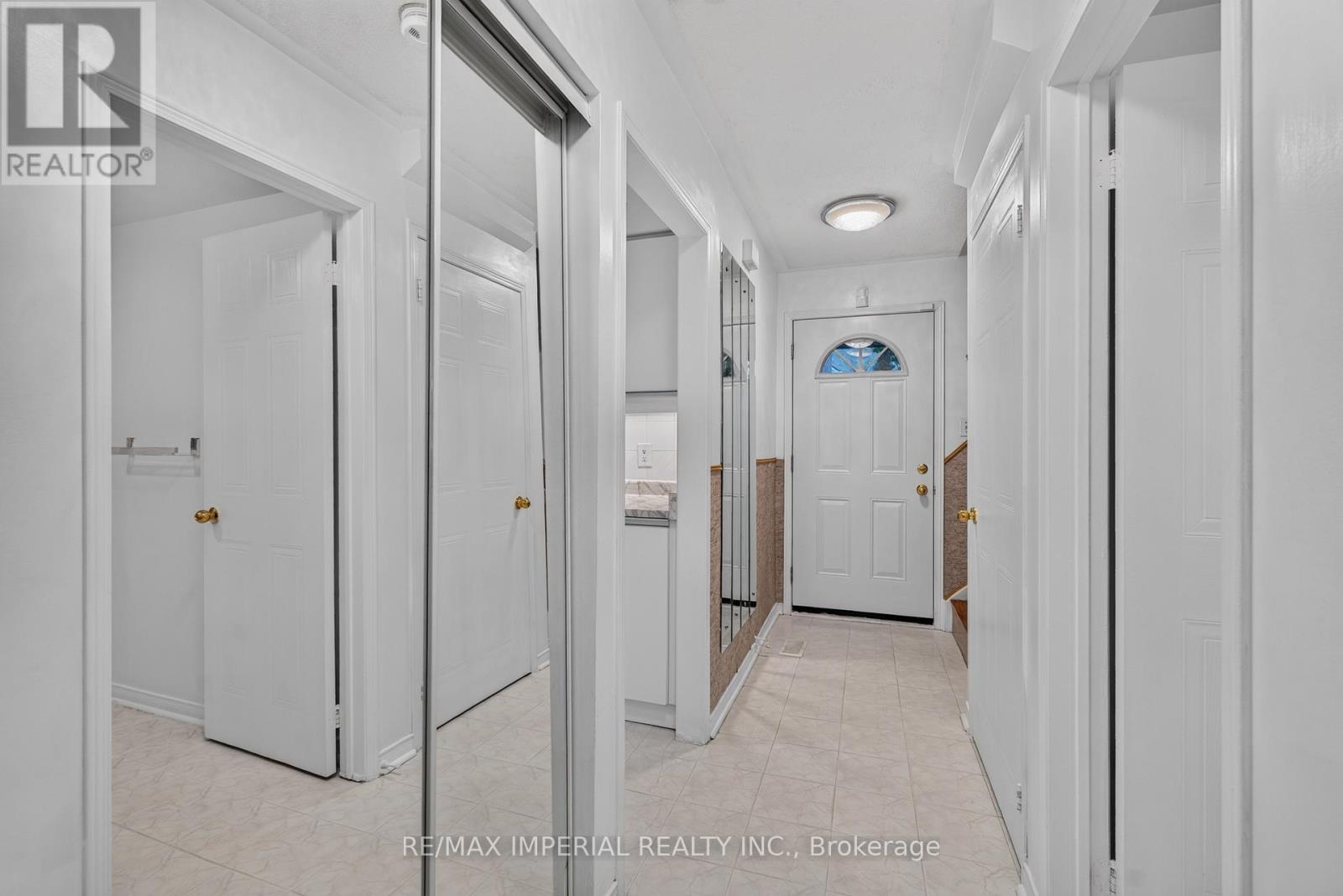 26a - 5205 Glen Erin Drive E, Mississauga, Ontario  L5M 5N6 - Photo 4 - W13807924