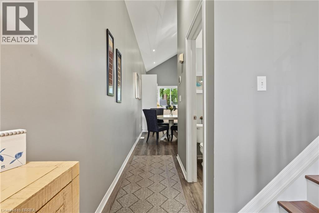 332 Grand River Avenue, Brantford, Ontario  N3T 4Y8 - Photo 7 - 40862971
