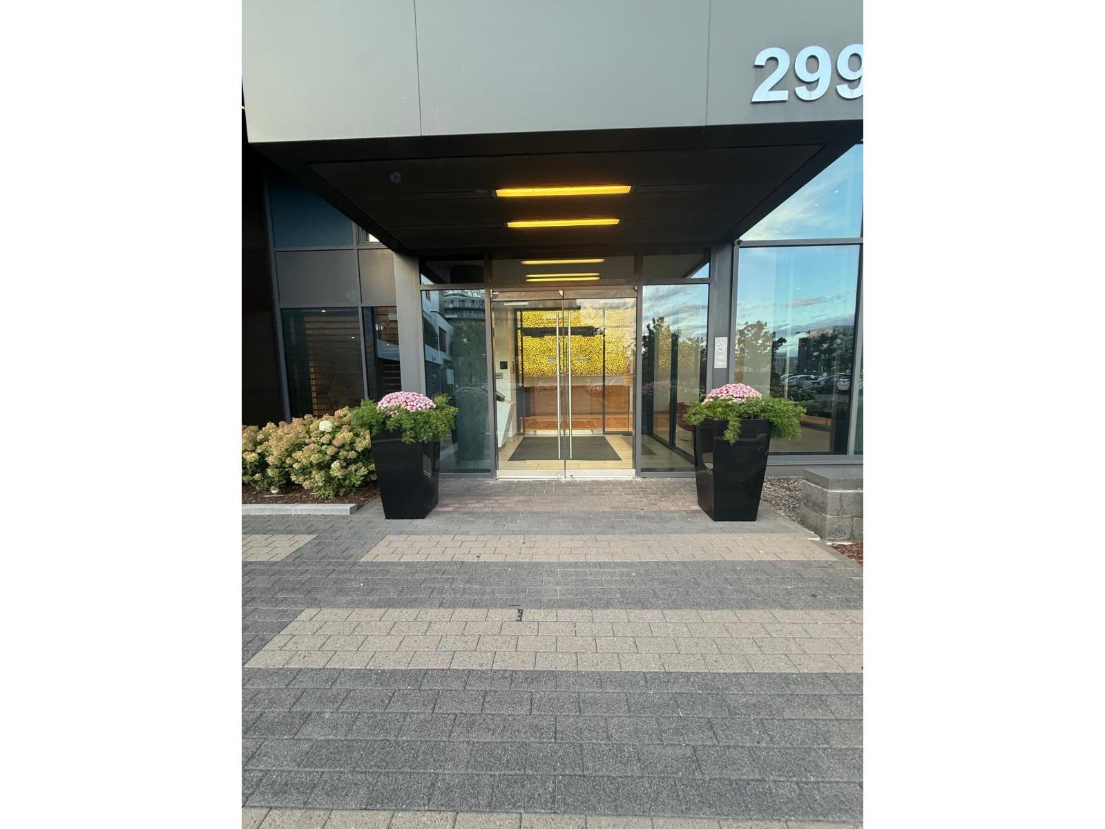 299 Rue de la Rotonde|#1607 Montréal (Verdun/Île-des-Soeurs) Quebec Canada H3E0C6 2