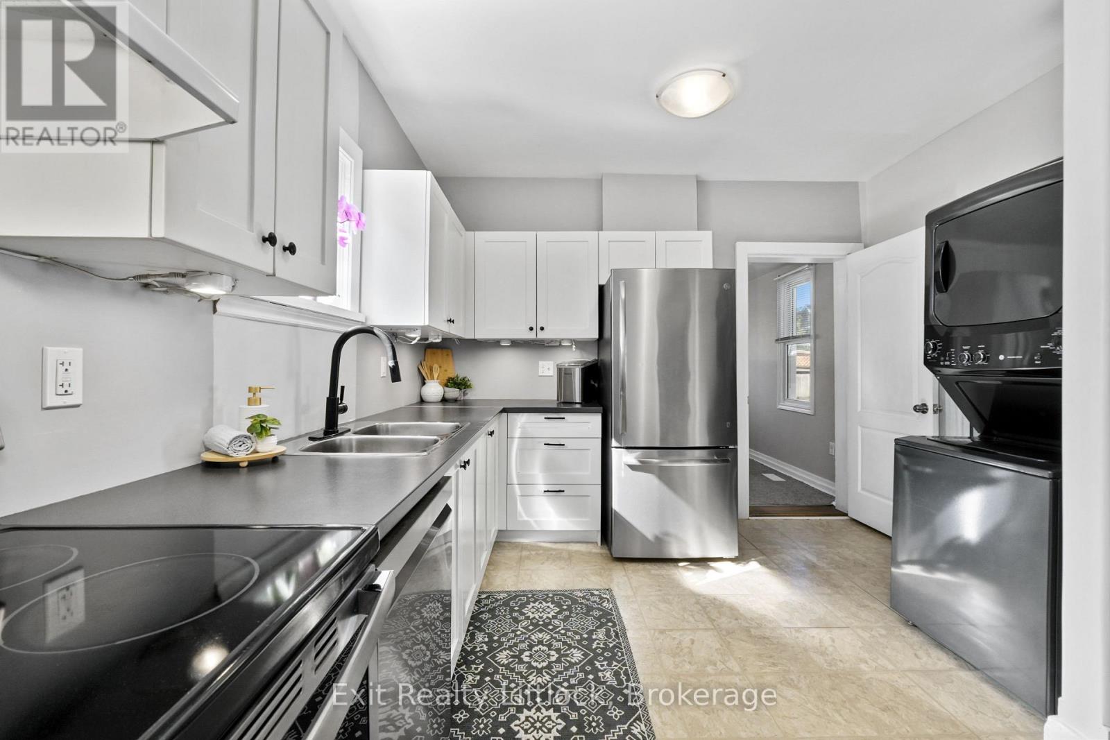 21 Aylmer Street S, Peterborough, Ontario  K9J 3H6 - Photo 12 - X13807952