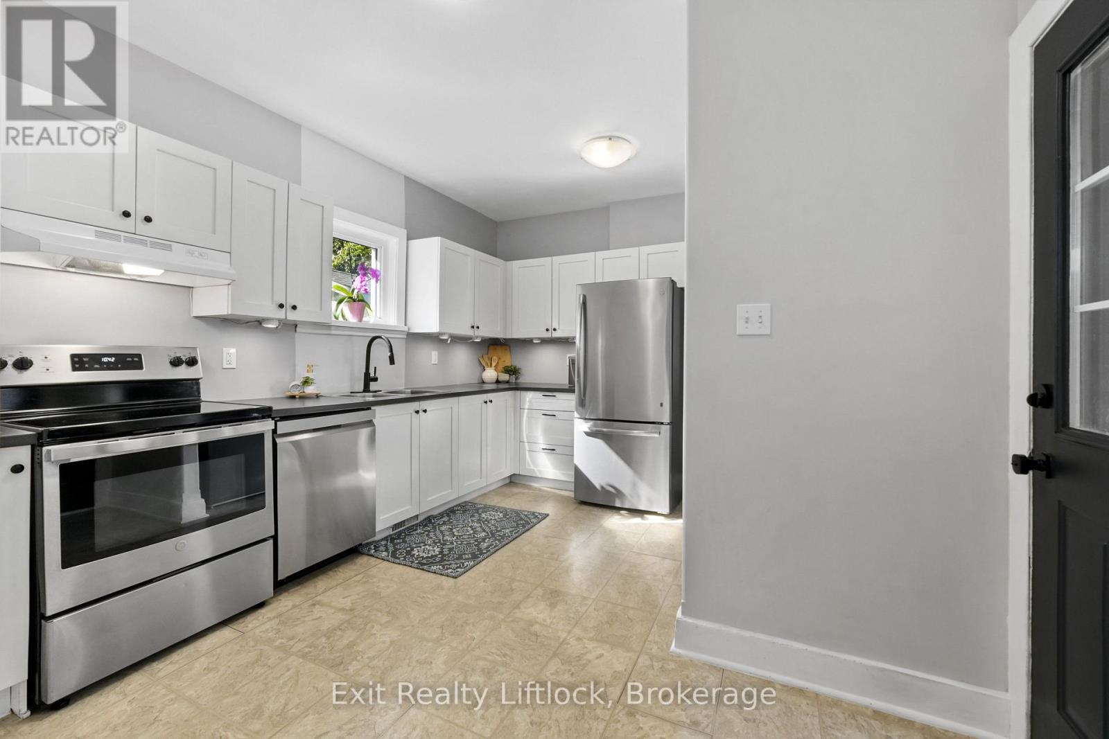 21 Aylmer Street S, Peterborough, Ontario  K9J 3H6 - Photo 9 - X13807952