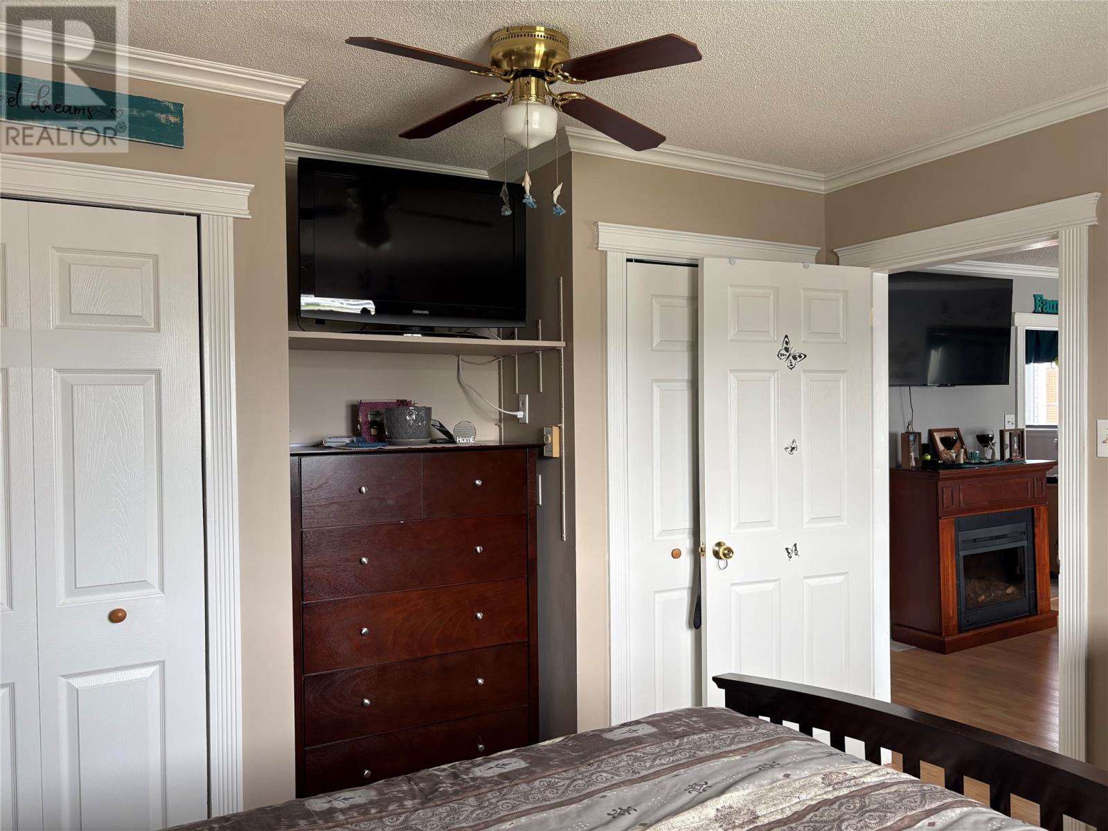 5 White's Avenue, Stephenville — photo 24
