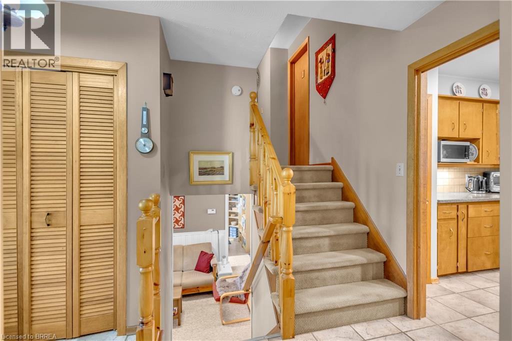 398 Bishopgate Road, Brantford, Ontario  N3T 5L7 - Photo 14 - 40864256
