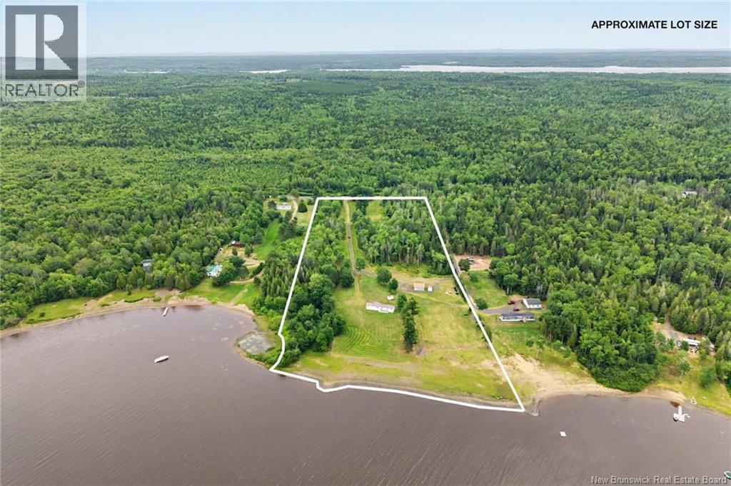 388 Cox Point Road, Cumberland Bay, New Brunswick  E4A 2X7 - Photo 12 - NB148235