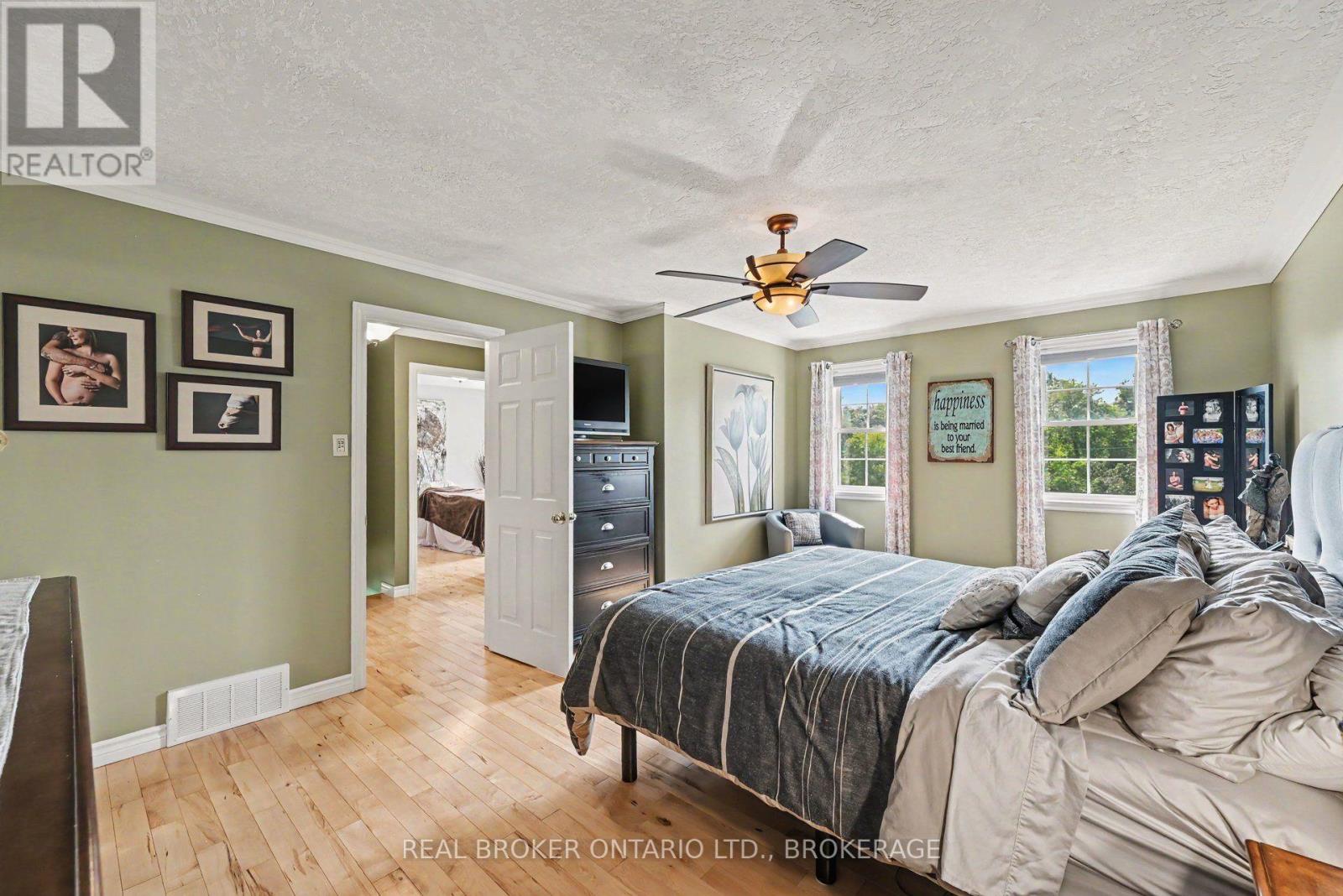 17615 Island Road, South Stormont, Ontario  K0C 1S0 - Photo 19 - X13807958