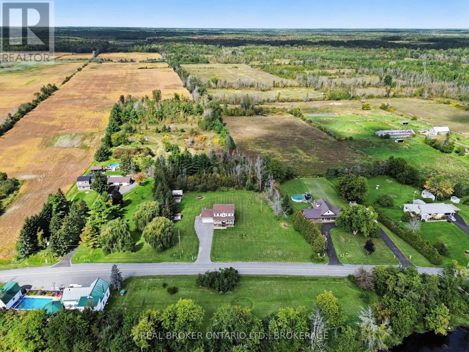 17615 Island Road, South Stormont, Ontario  K0C 1S0 - Photo 31 - X13807958