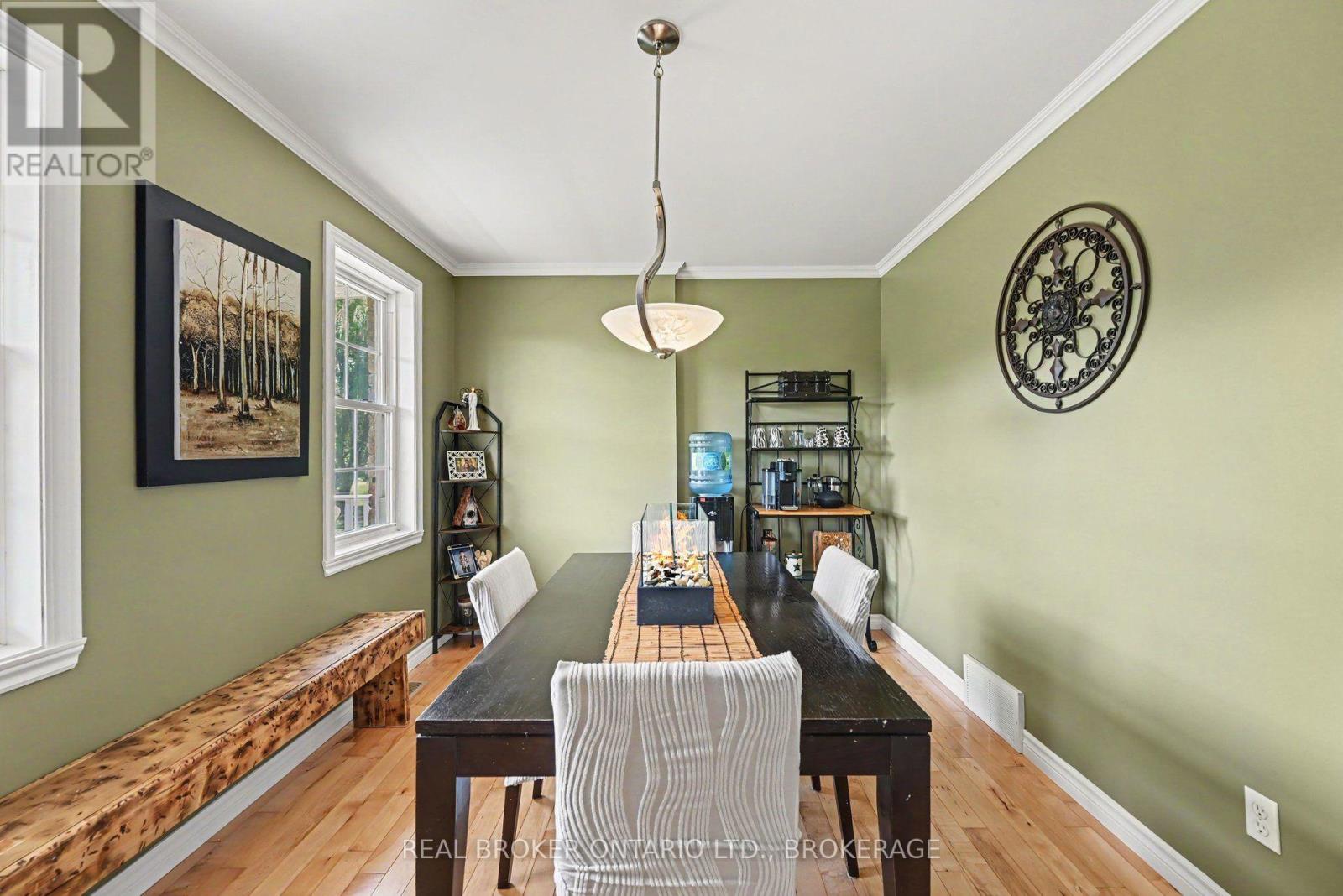 17615 Island Road, South Stormont, Ontario  K0C 1S0 - Photo 8 - X13807958