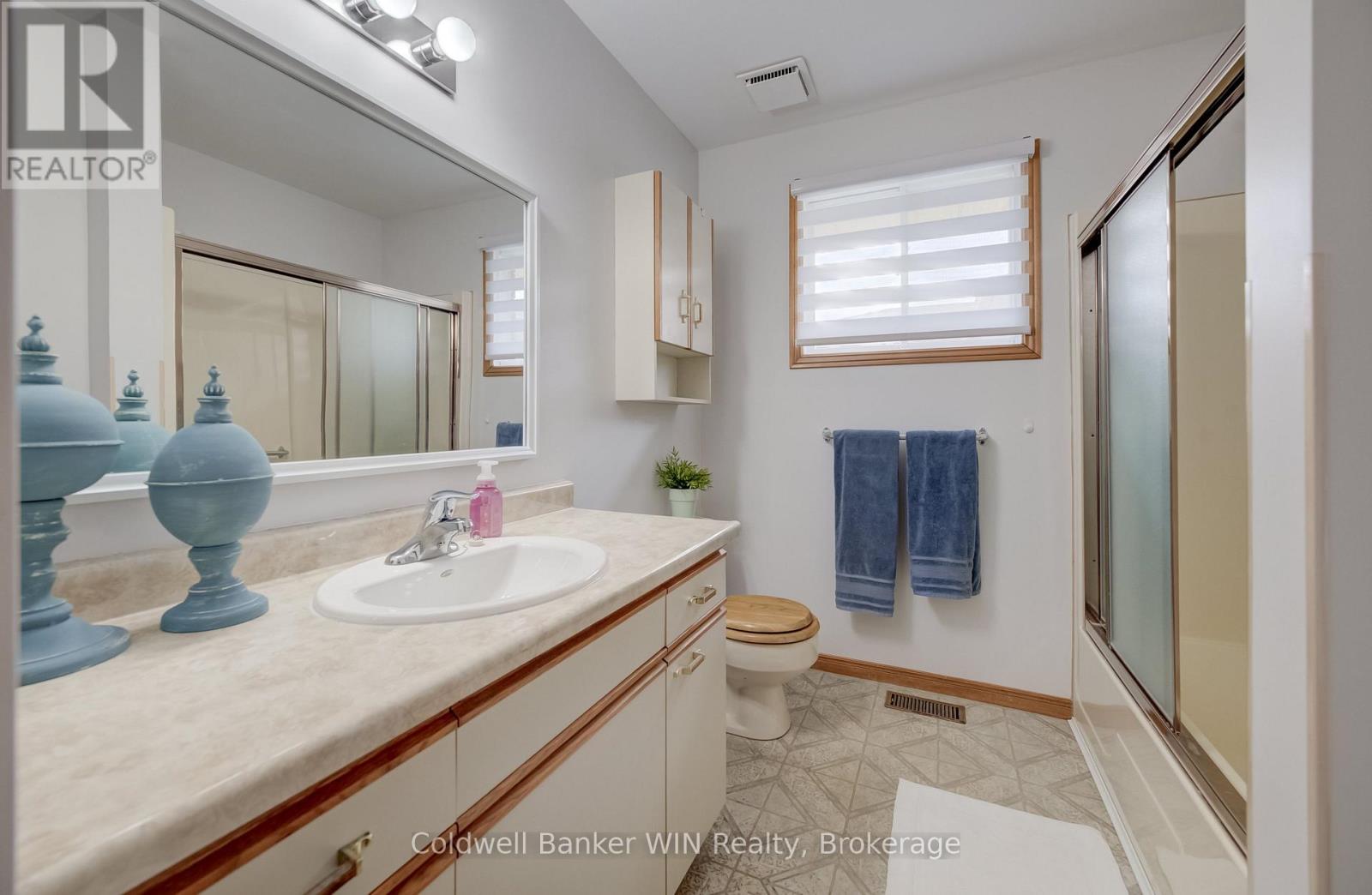 362 Birmingham Street E, Wellington North, Ontario  N0G 2L2 - Photo 14 - X13807946