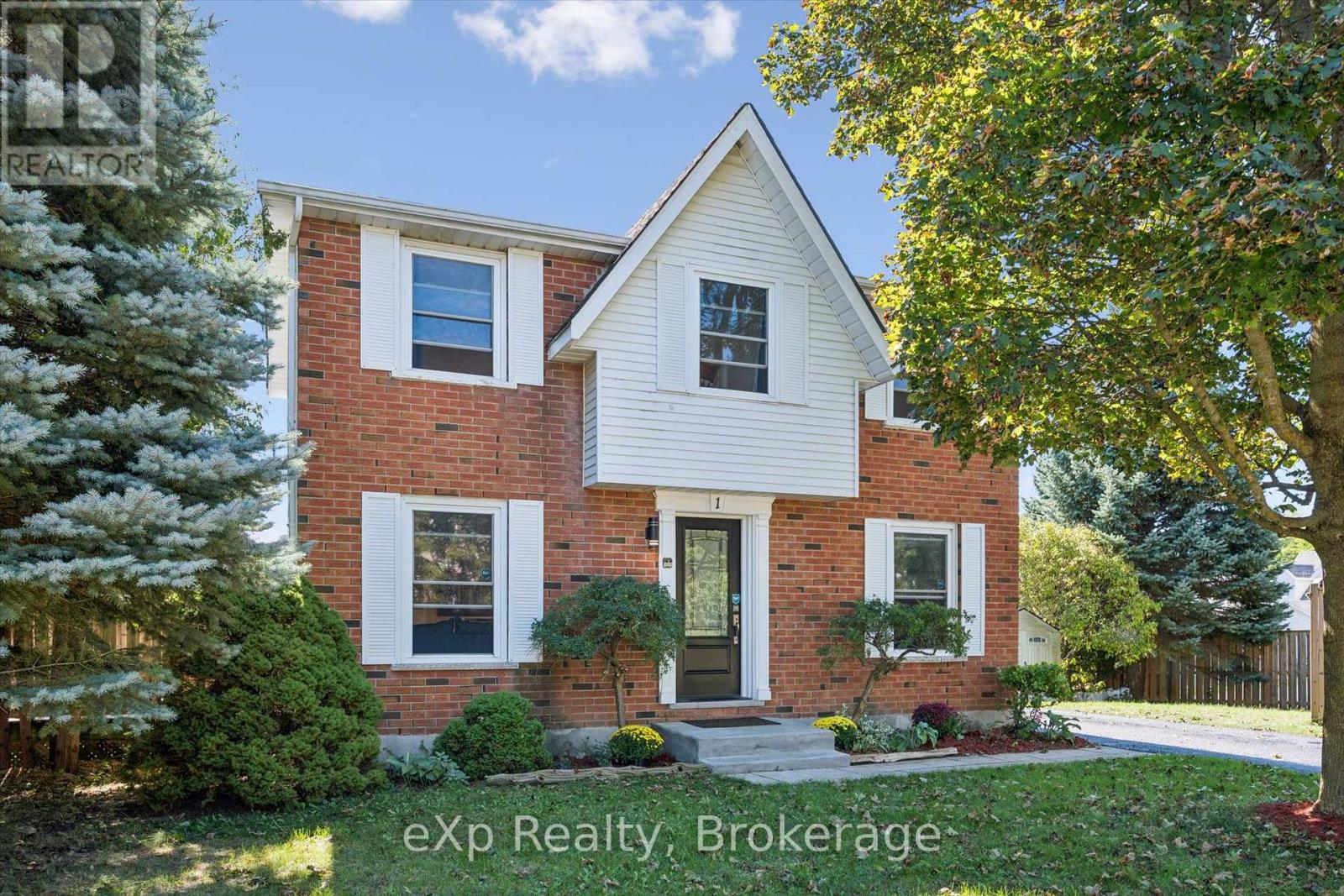 1 Chesterton Lane, Guelph, Ontario  N1E 6T1 - Photo 1 - X13807950
