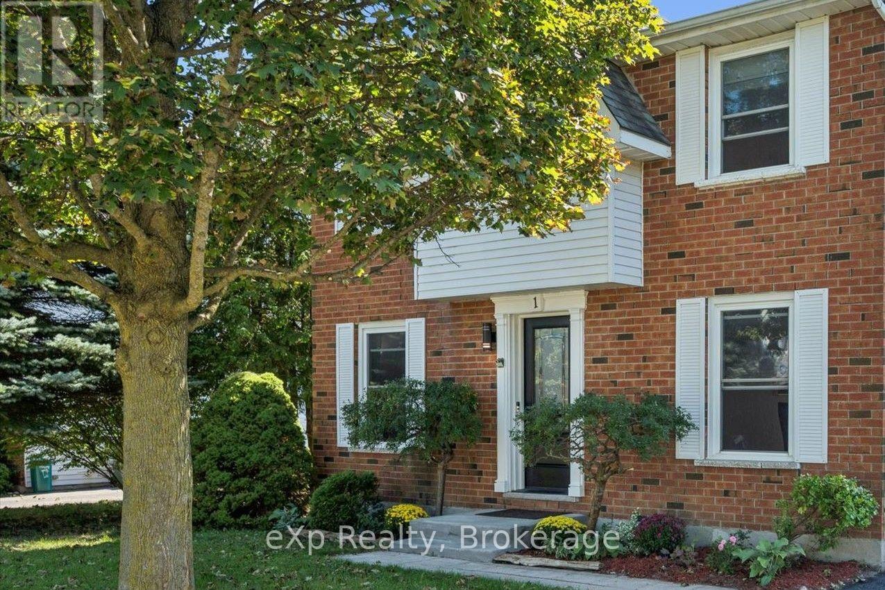 1 Chesterton Lane, Guelph, Ontario  N1E 6T1 - Photo 4 - X13807950