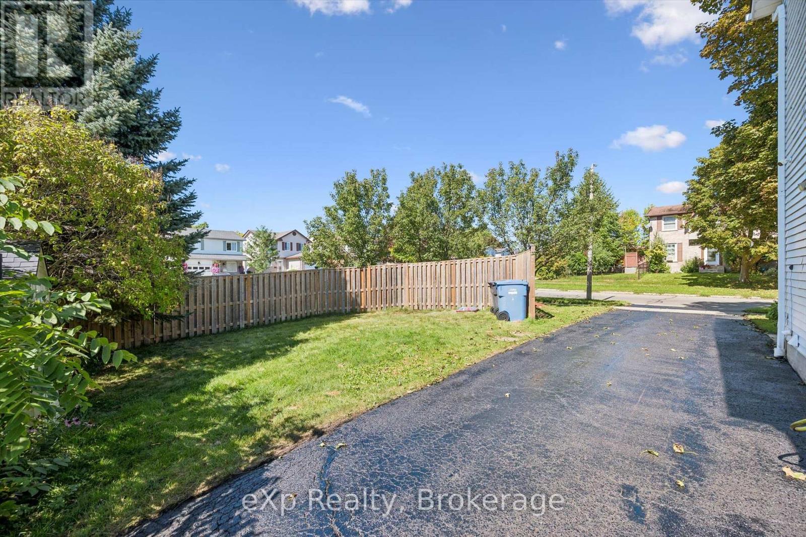 1 Chesterton Lane, Guelph, Ontario  N1E 6T1 - Photo 43 - X13807950