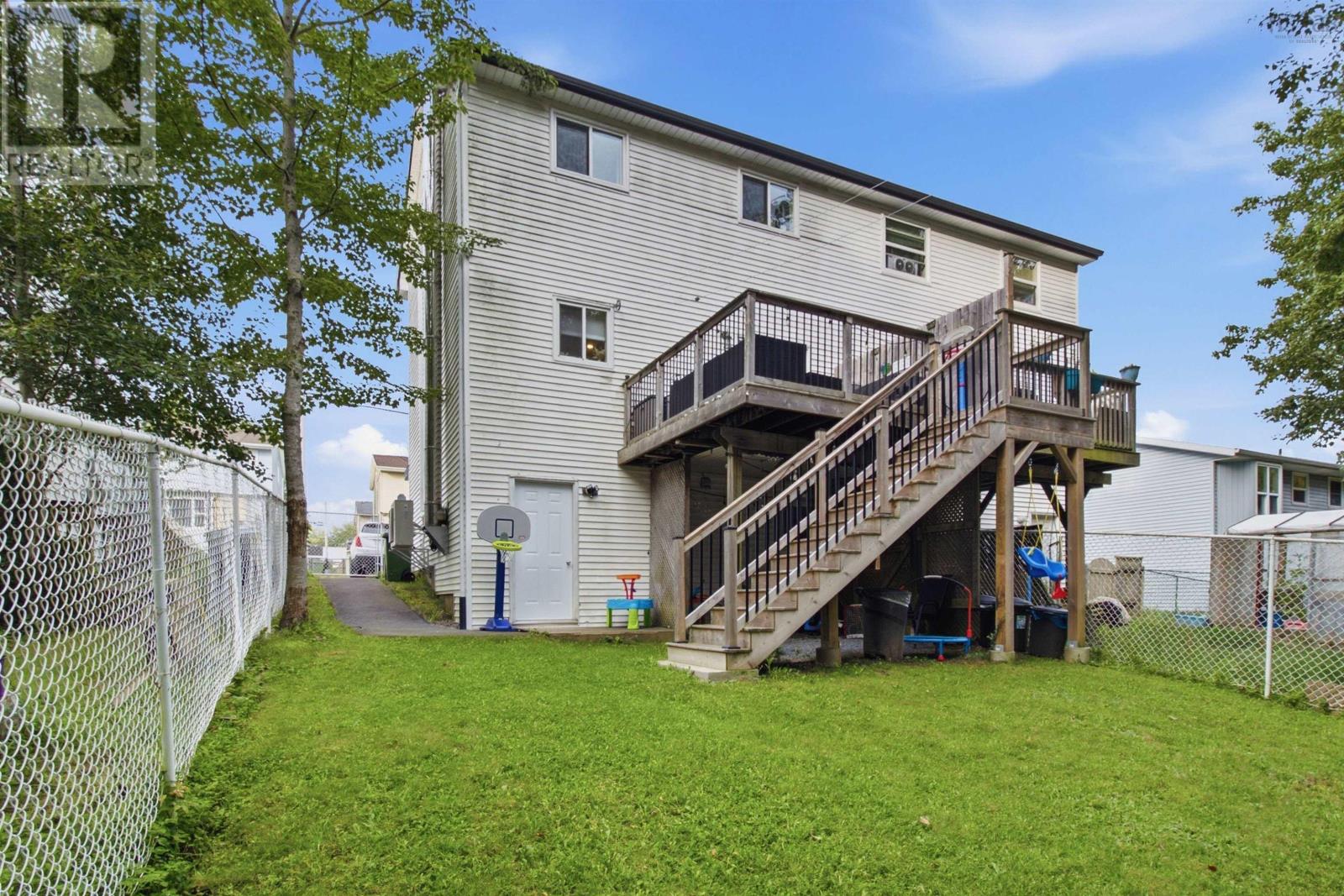 119 Waterwheel Crescent photo 31