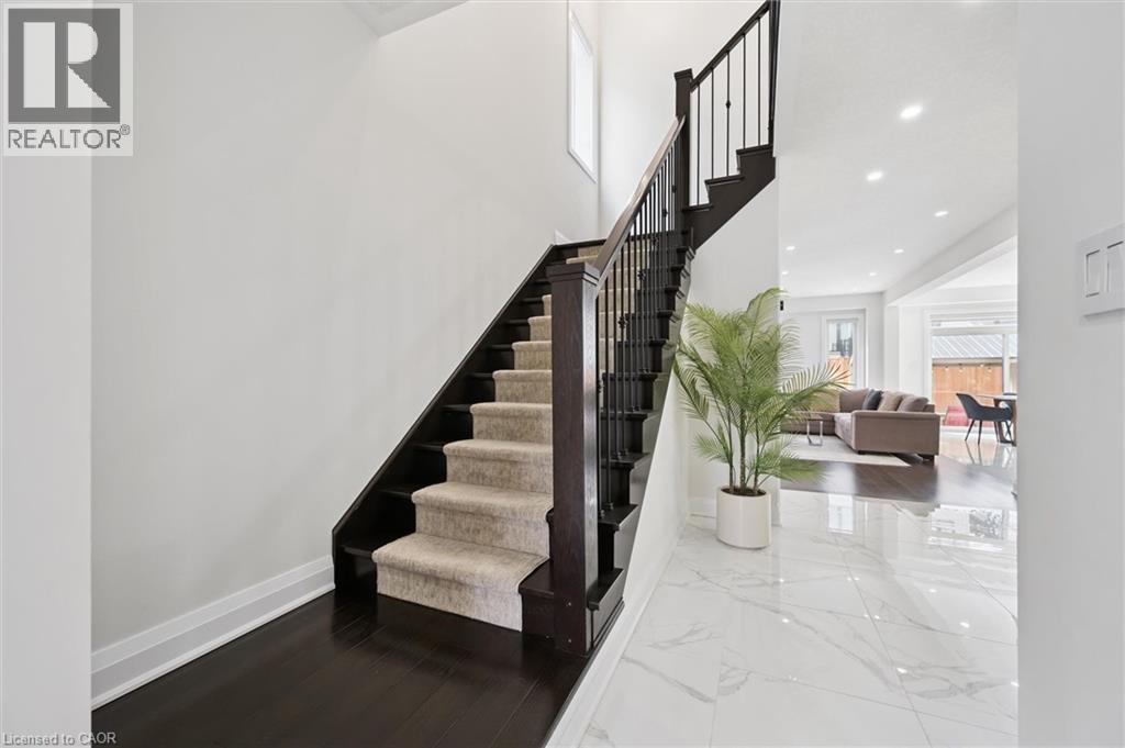 552 Nathalie Crescent, Kitchener, Ontario  N2E 0H9 - Photo 10 - 40863351