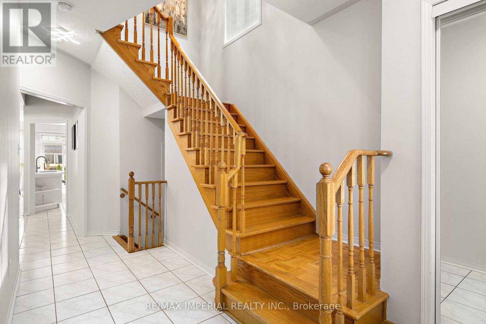 145 Blue Willow Drive, Vaughan, Ontario  L4L 9E9 - Photo 16 - N13807928