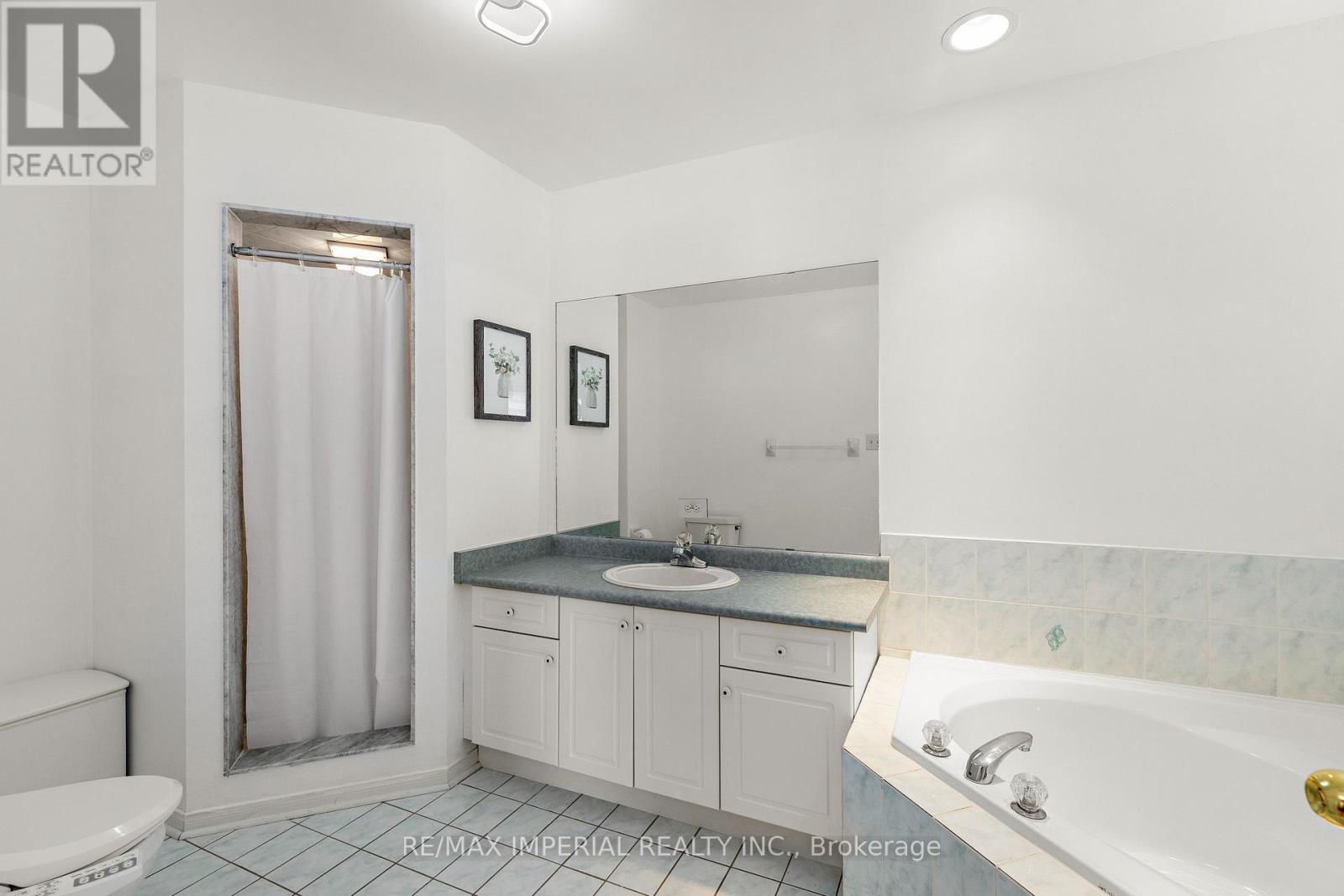 145 Blue Willow Drive, Vaughan, Ontario  L4L 9E9 - Photo 20 - N13807928