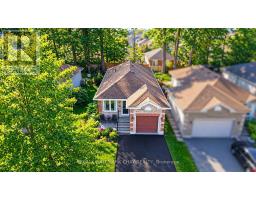 27 MASTERS DRIVE, Barrie, Ontario
