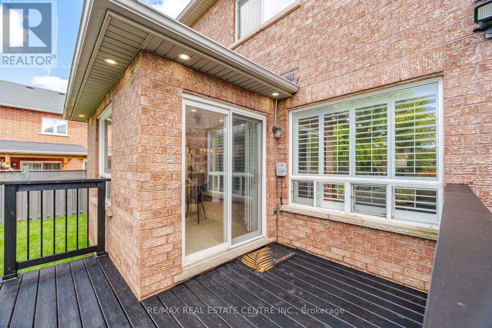 8 Duffield Road, Brampton, Ontario  L7A 2P4 - Photo 47 - W13807032