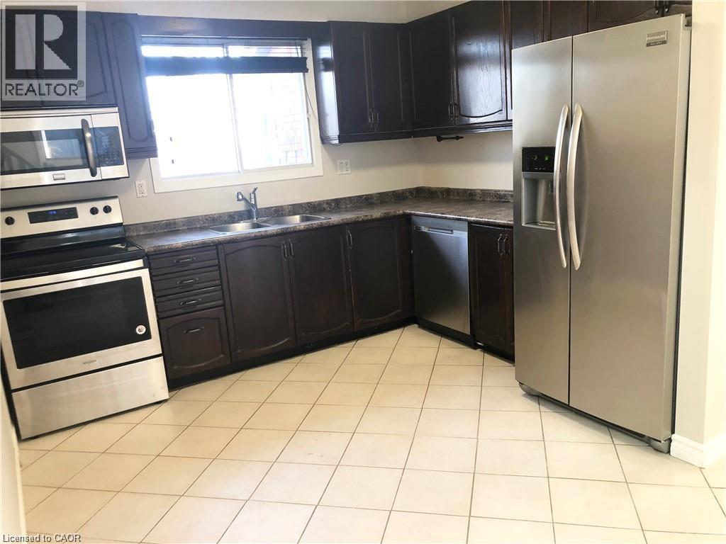 576 Templemead Drive Unit# 1, Hamilton, Ontario  L8W 2T9 - Photo 3 - 40843562