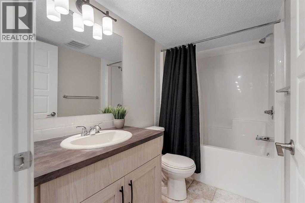 721 Chinook Gate Lane, Airdrie, Alberta  T4B 4W1 - Photo 39 - A2345786