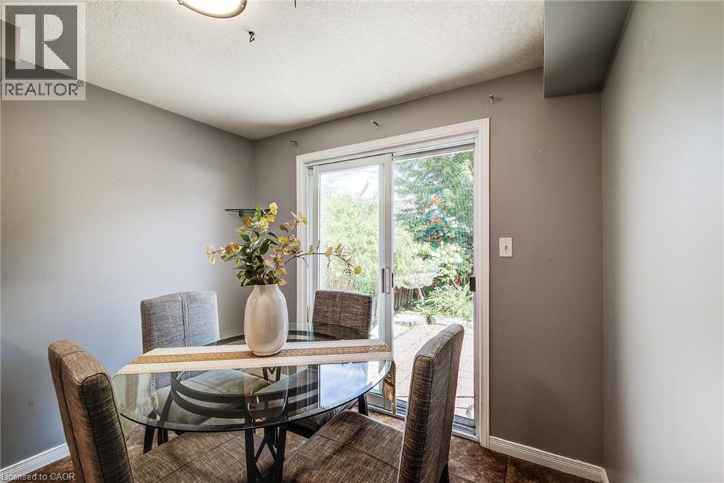 1089 Copper Leaf Crescent, Kitchener, Ontario  N2E 3W4 - Photo 14 - 40863154