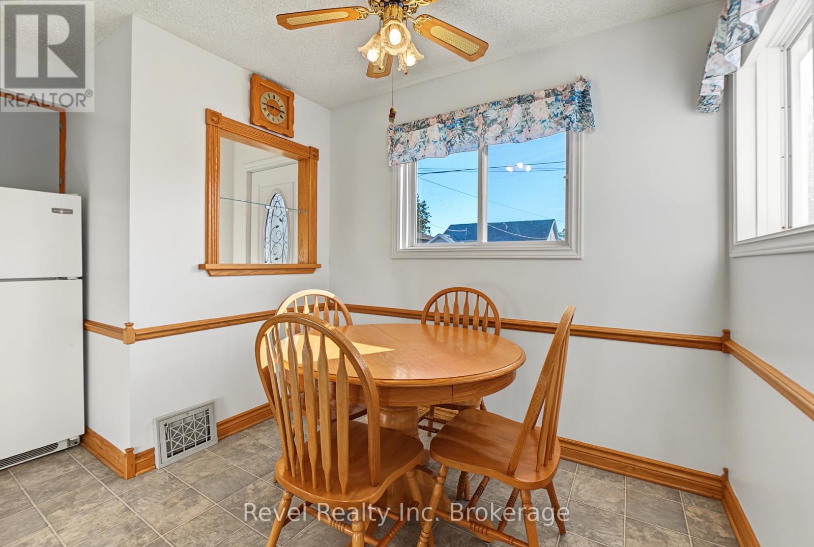 359 Duke Street W, North Bay, Ontario  P1B 6E9 - Photo 11 - X13807990