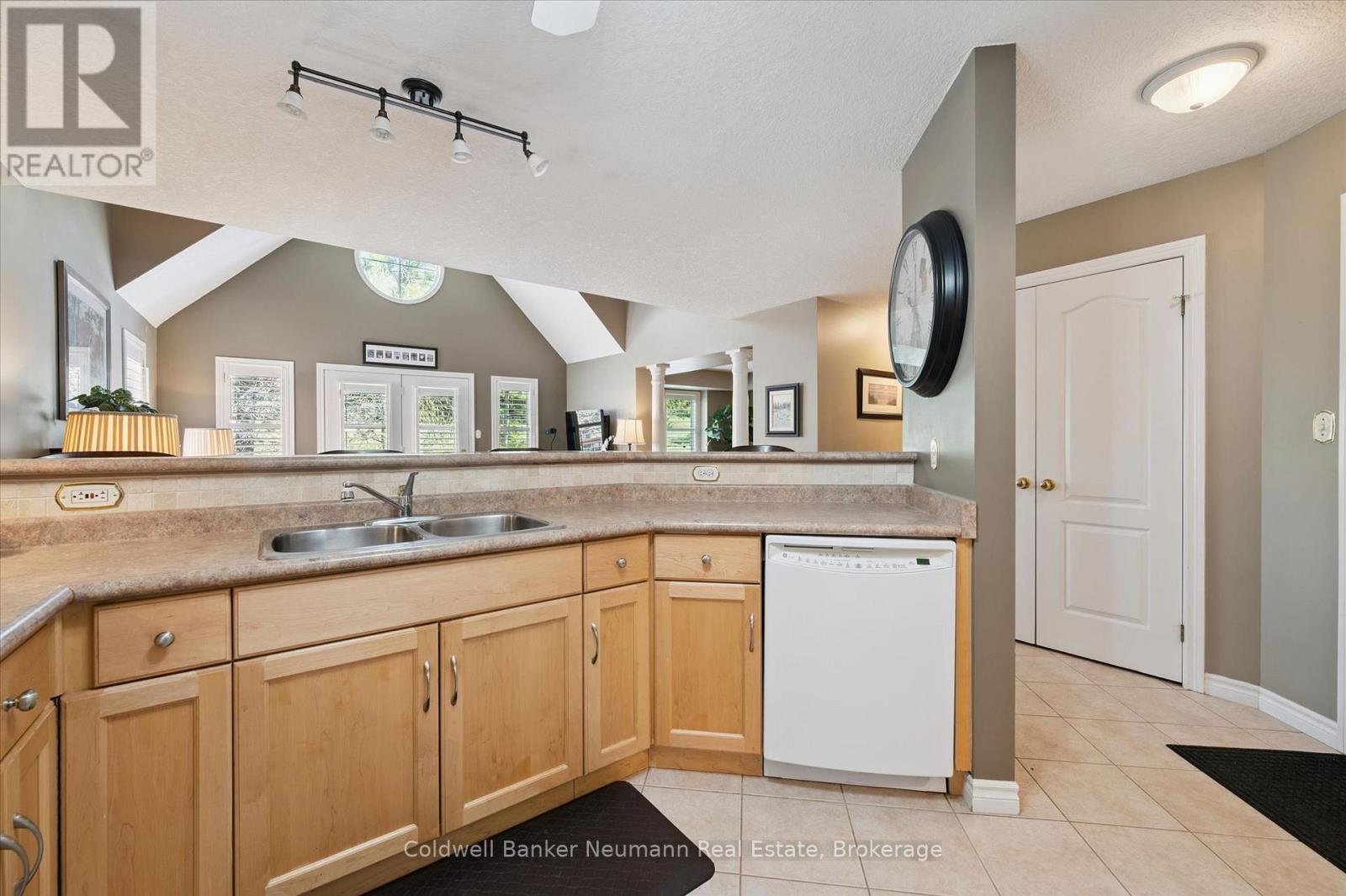 17 - 165 Terraview Crescent, Guelph, Ontario  N1G 5G8 - Photo 6 - X13808022