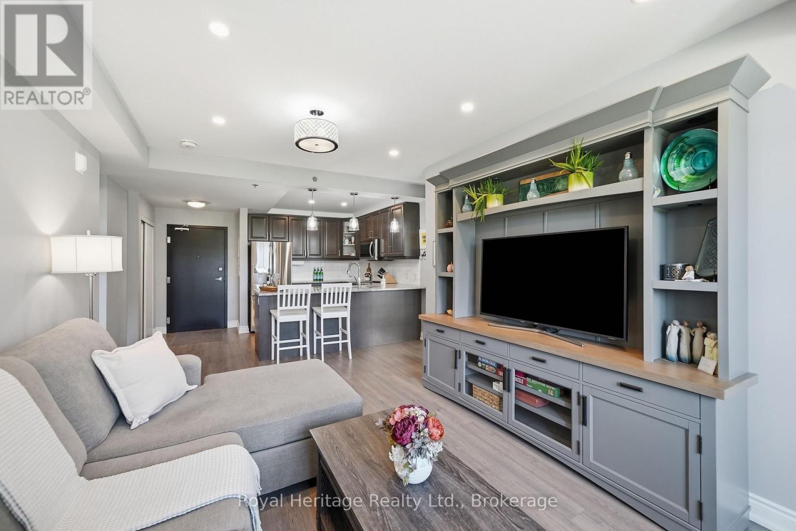 106 - 21 Brookhouse Drive, Clarington, Ontario L1B 0V4 - Photo 10 - E13808000