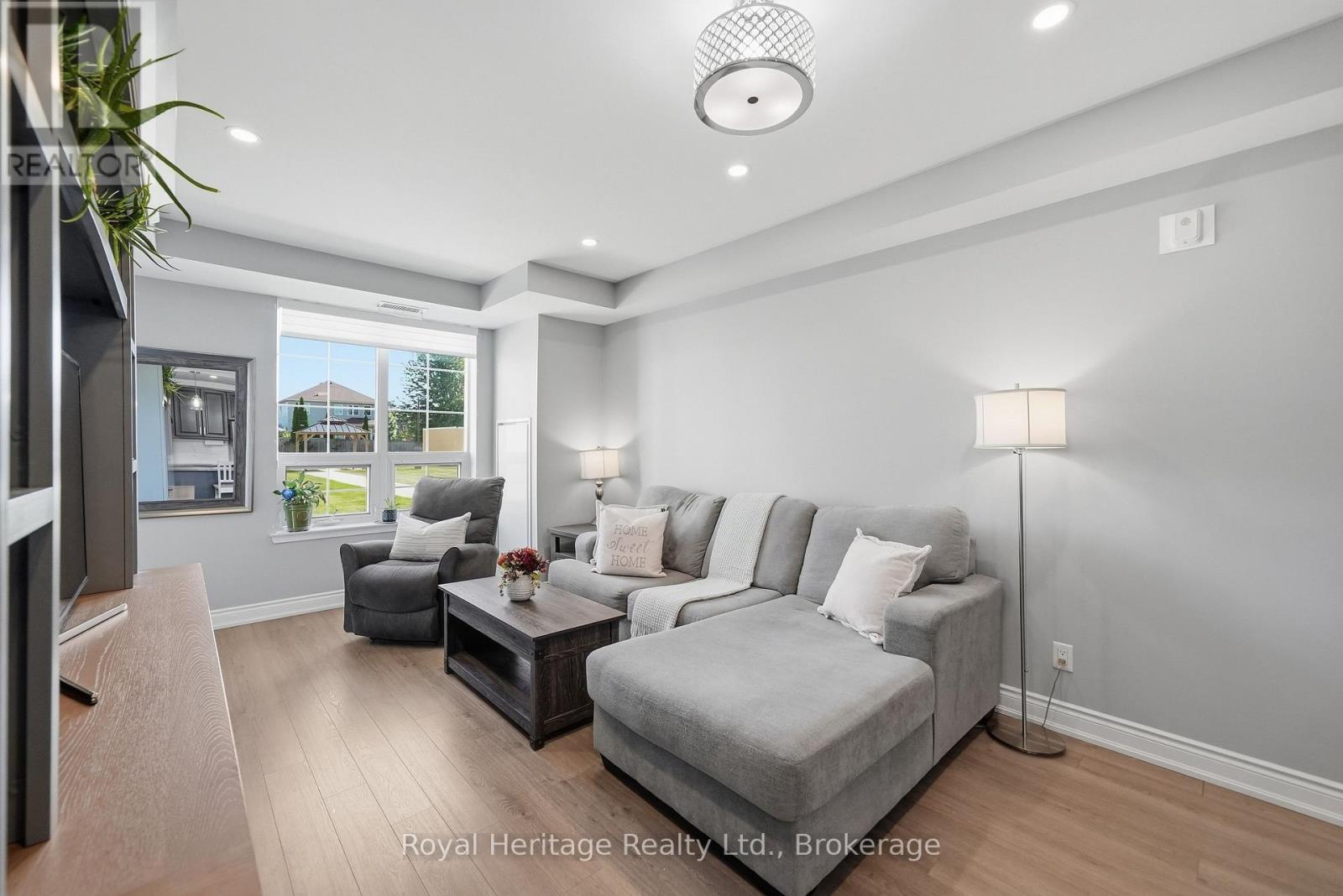 106 - 21 Brookhouse Drive, Clarington, Ontario L1B 0V4 - Photo 12 - E13808000
