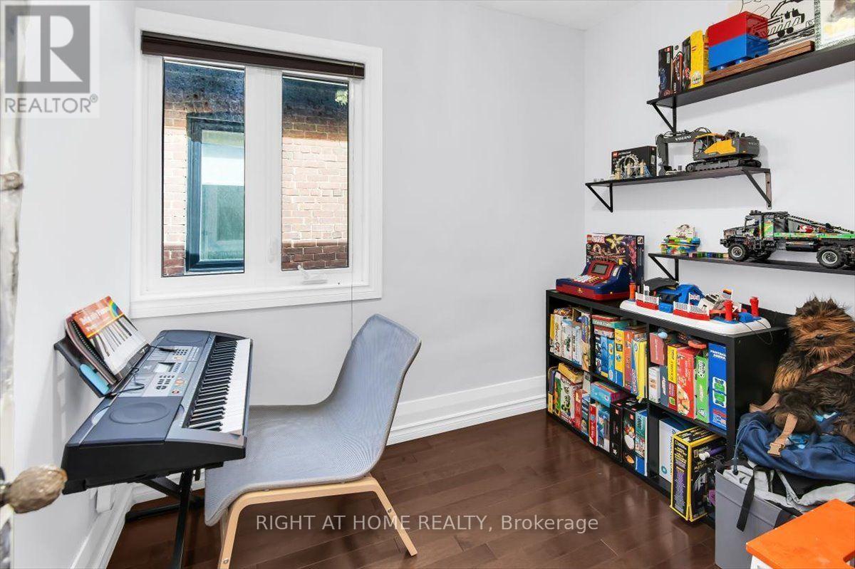 292 Arlington Avenue, Toronto, Ontario  M6C 2Z7 - Photo 18 - C13807998