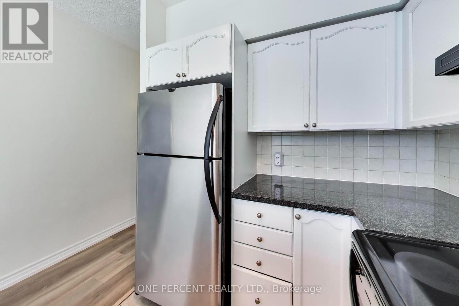 109 - 3840 Bathurst Street, Toronto, Ontario  M3H 6C6 - Photo 9 - C13808038