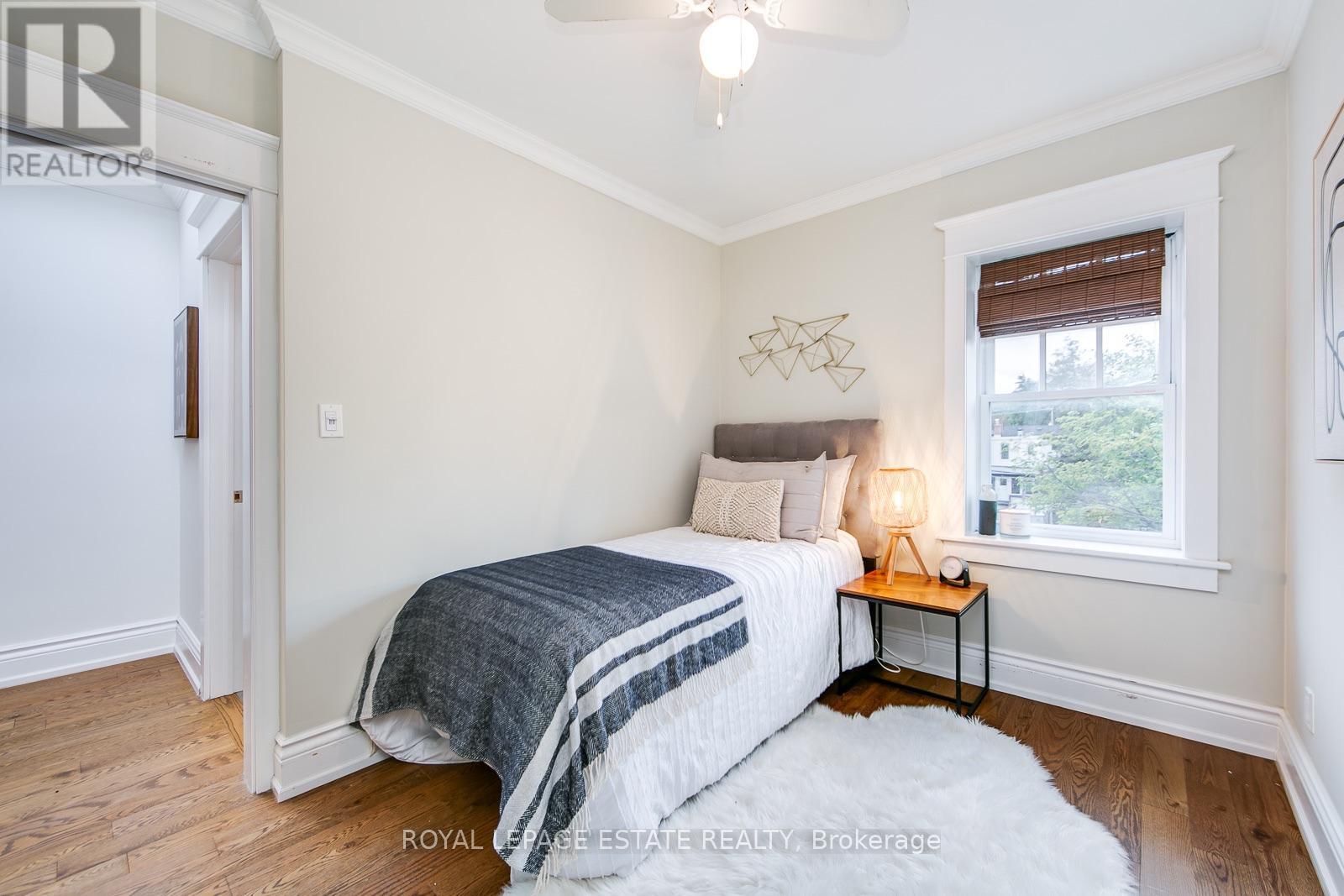 98 Malvern Avenue N, Toronto, Ontario  M4E 3E5 - Photo 25 - E13807978