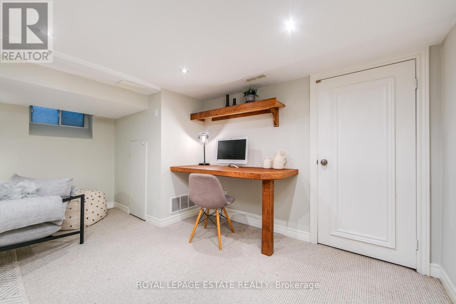 98 Malvern Avenue N, Toronto, Ontario  M4E 3E5 - Photo 31 - E13807978