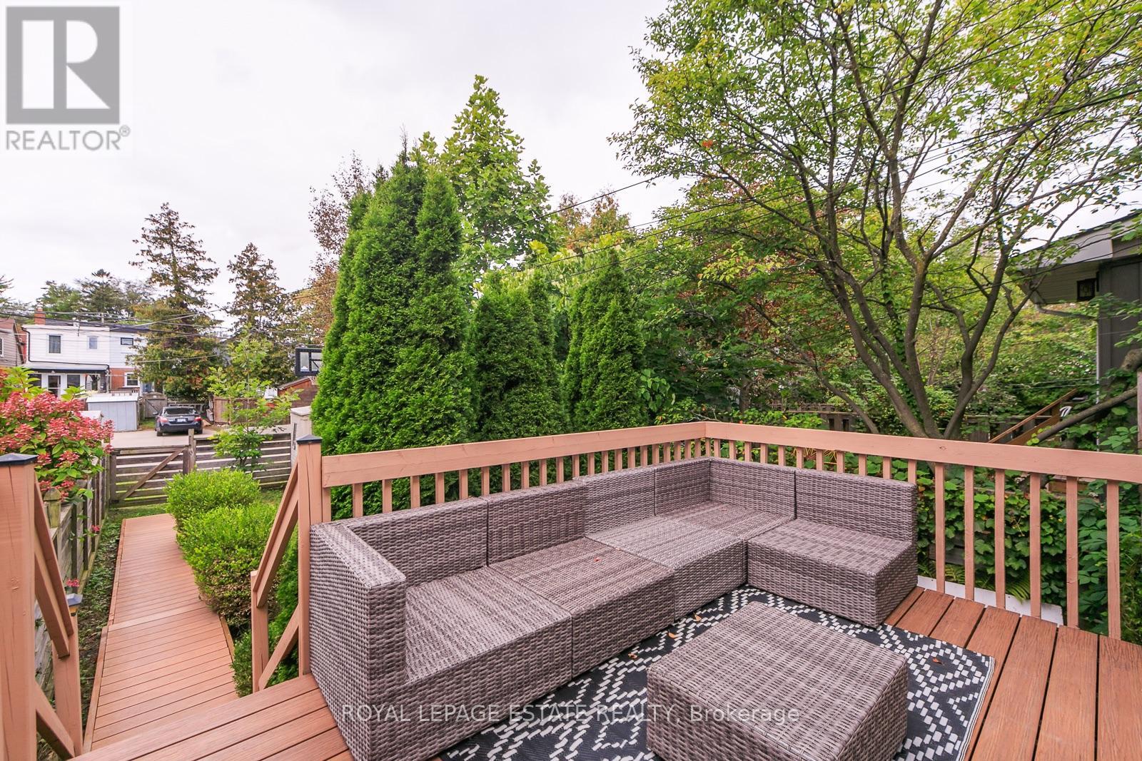98 Malvern Avenue N, Toronto, Ontario  M4E 3E5 - Photo 37 - E13807978
