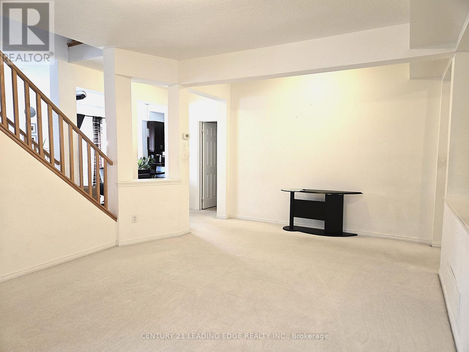 22 Westgate Avenue, Ajax, Ontario  L1Z 1R8 - Photo 11 - E13808006