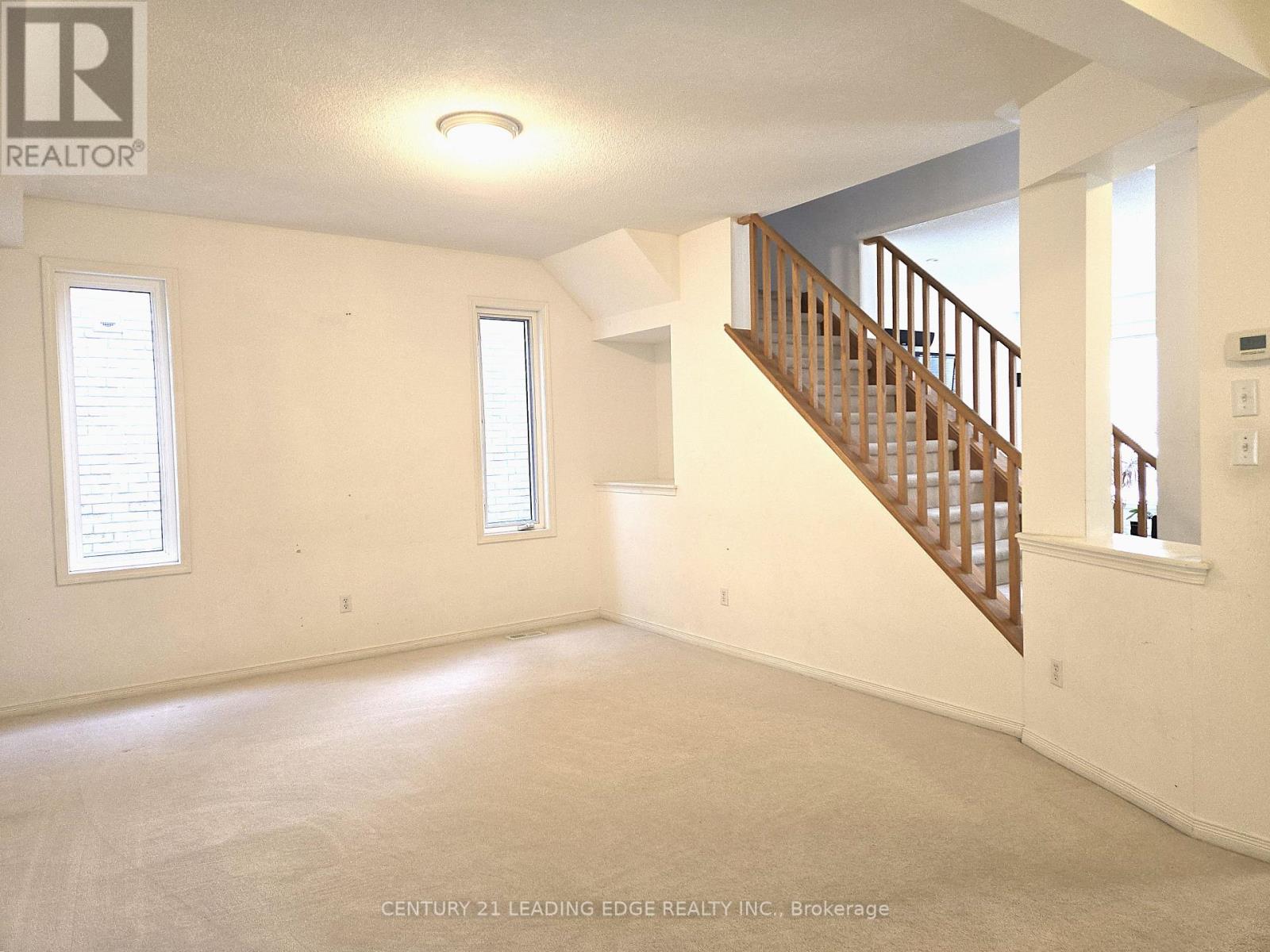 22 Westgate Avenue, Ajax, Ontario  L1Z 1R8 - Photo 12 - E13808006