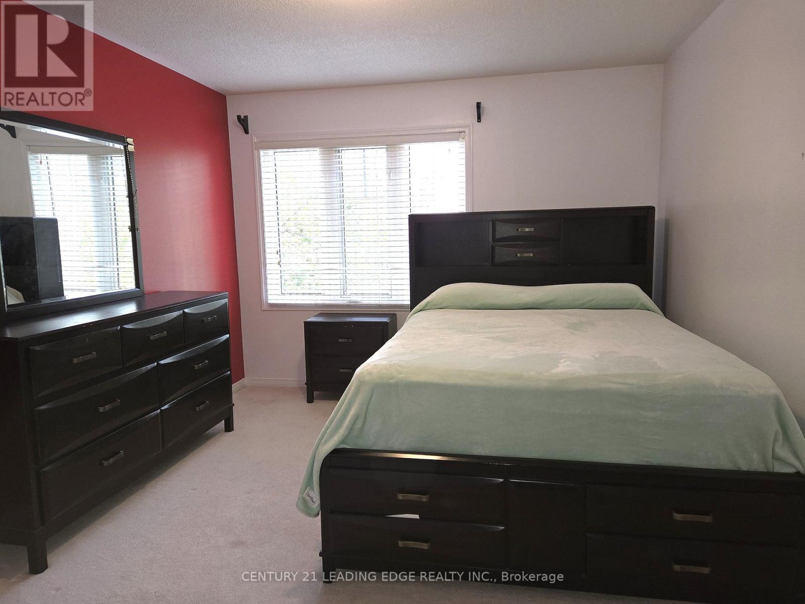 22 Westgate Avenue, Ajax, Ontario  L1Z 1R8 - Photo 21 - E13808006