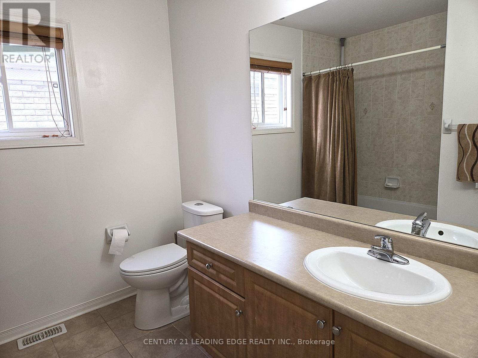 22 Westgate Avenue, Ajax, Ontario  L1Z 1R8 - Photo 23 - E13808006