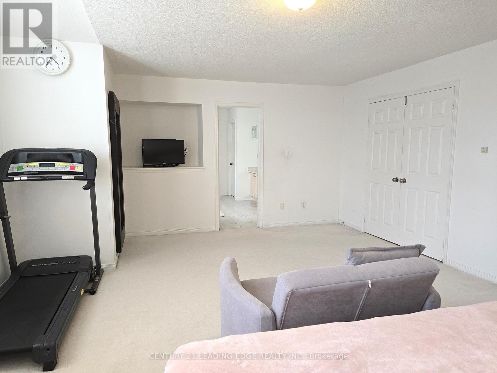 22 Westgate Avenue, Ajax, Ontario  L1Z 1R8 - Photo 25 - E13808006