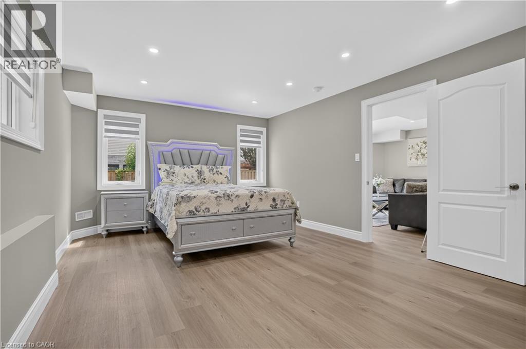 284 Chokecherry Crescent, Waterloo, Ontario  N2V 0H1 - Photo 41 - 40861173