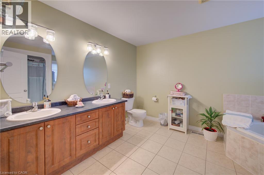 78 Stuckey Avenue, Baden, Ontario  N3A 4R5 - Photo 32 - 40864965