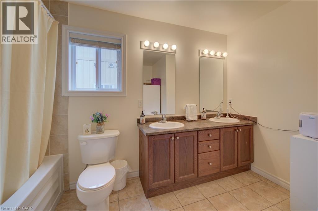 78 Stuckey Avenue, Baden, Ontario  N3A 4R5 - Photo 20 - 40864965