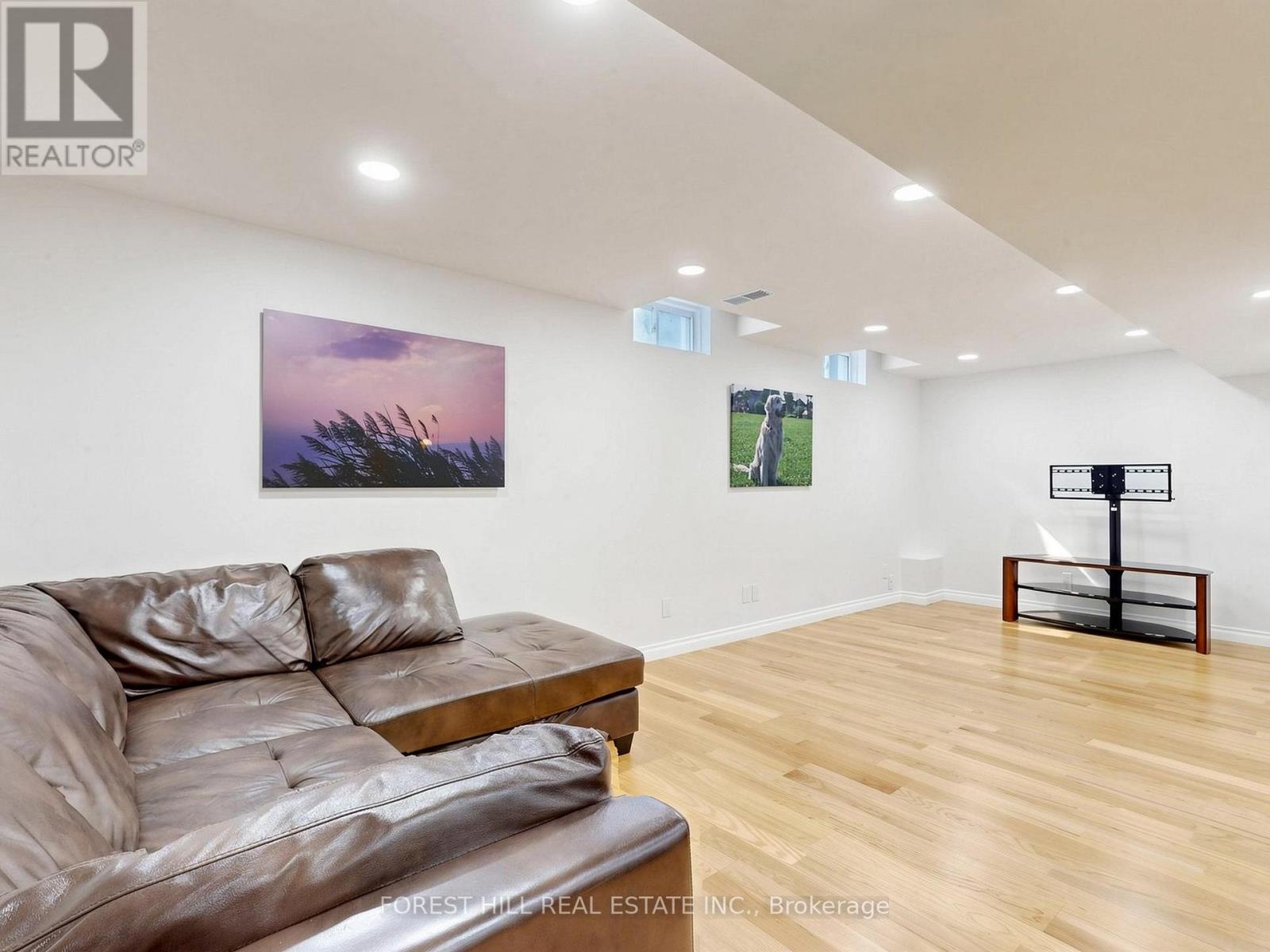 8 Bullrush Drive, Vaughan, Ontario  L4H 2V9 - Photo 24 - N13807974