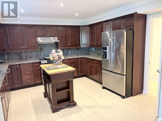 11 Sleepy Hollow Lane, Whitchurch-Stouffville, Ontario  L4A 3G7 - Photo 13 - N13807986