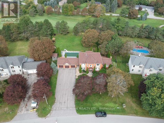 11 Sleepy Hollow Lane, Whitchurch-Stouffville, Ontario  L4A 3G7 - Photo 3 - N13807986