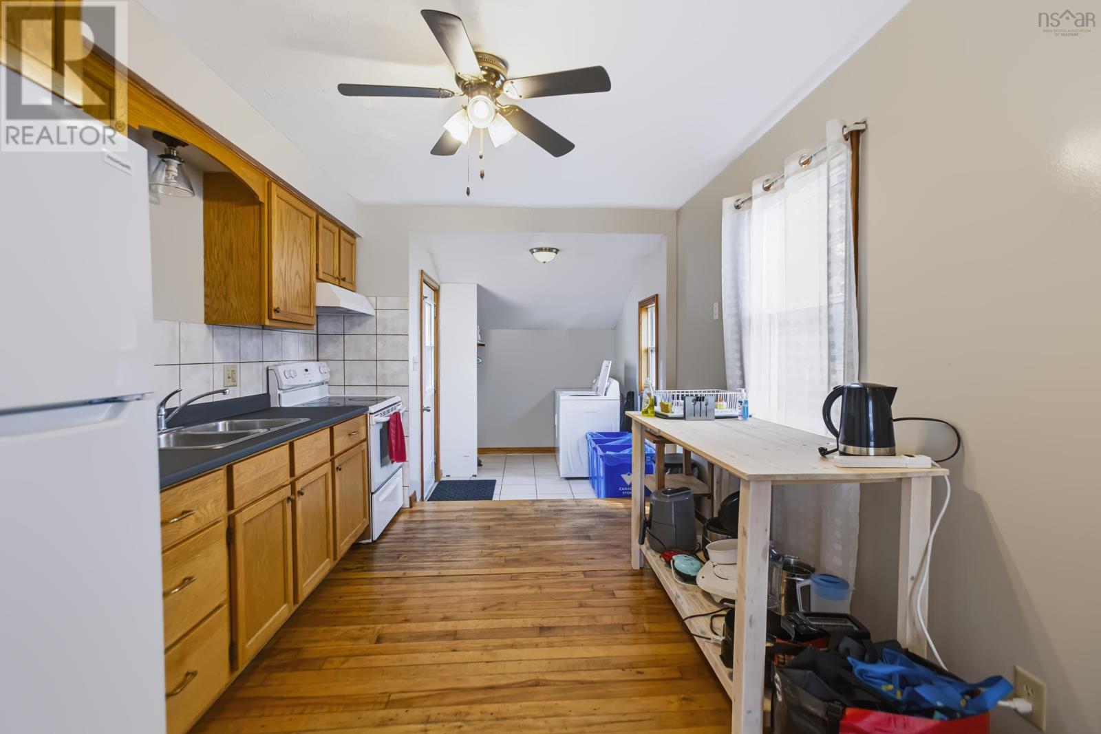 17 East Pleasant Street, Amherst, Nova Scotia  B4H 1M6 - Photo 12 - 202623888
