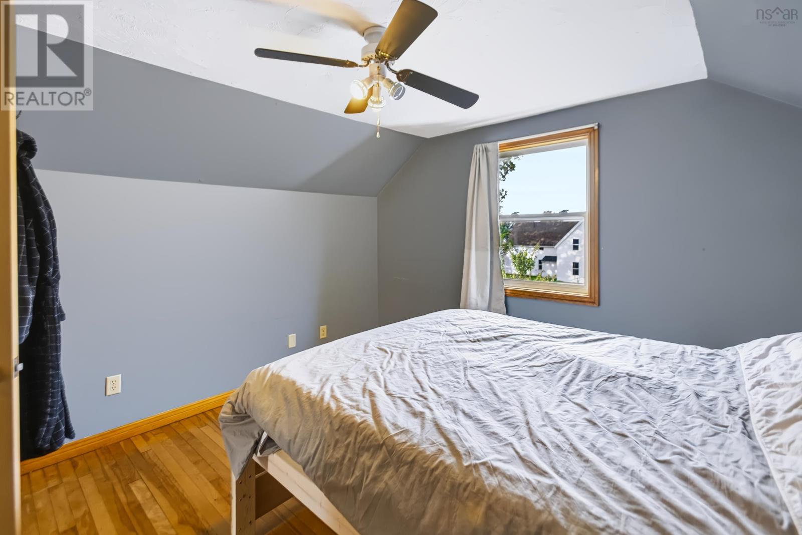 17 East Pleasant Street, Amherst, Nova Scotia  B4H 1M6 - Photo 28 - 202623888