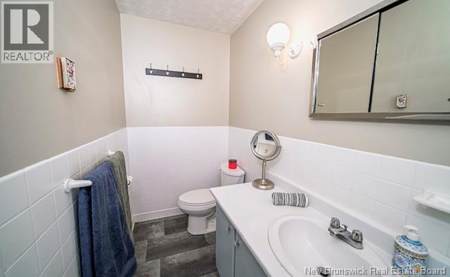 35 Walker Street, Fredericton, New Brunswick  E3A 3E2 - Photo 19 - NB148016